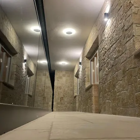 Appartamento Stonehouse-pag By Interhome *